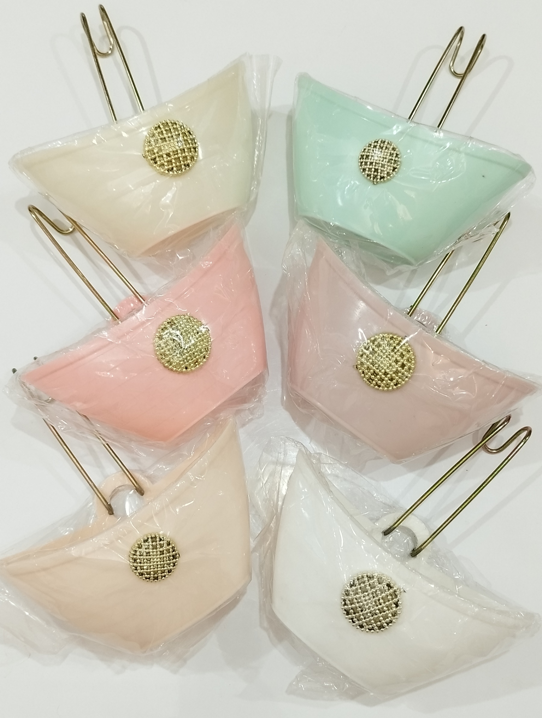 جا اسکاچی آویز دار